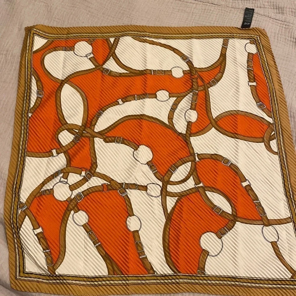 H&M scarf . 24”24”